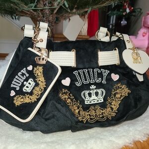 Juicy Couture Bag & Wallet Set 🤍